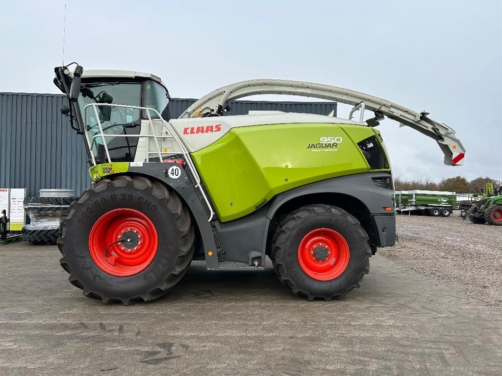CLAAS Jaguar 950 Trince semoventi