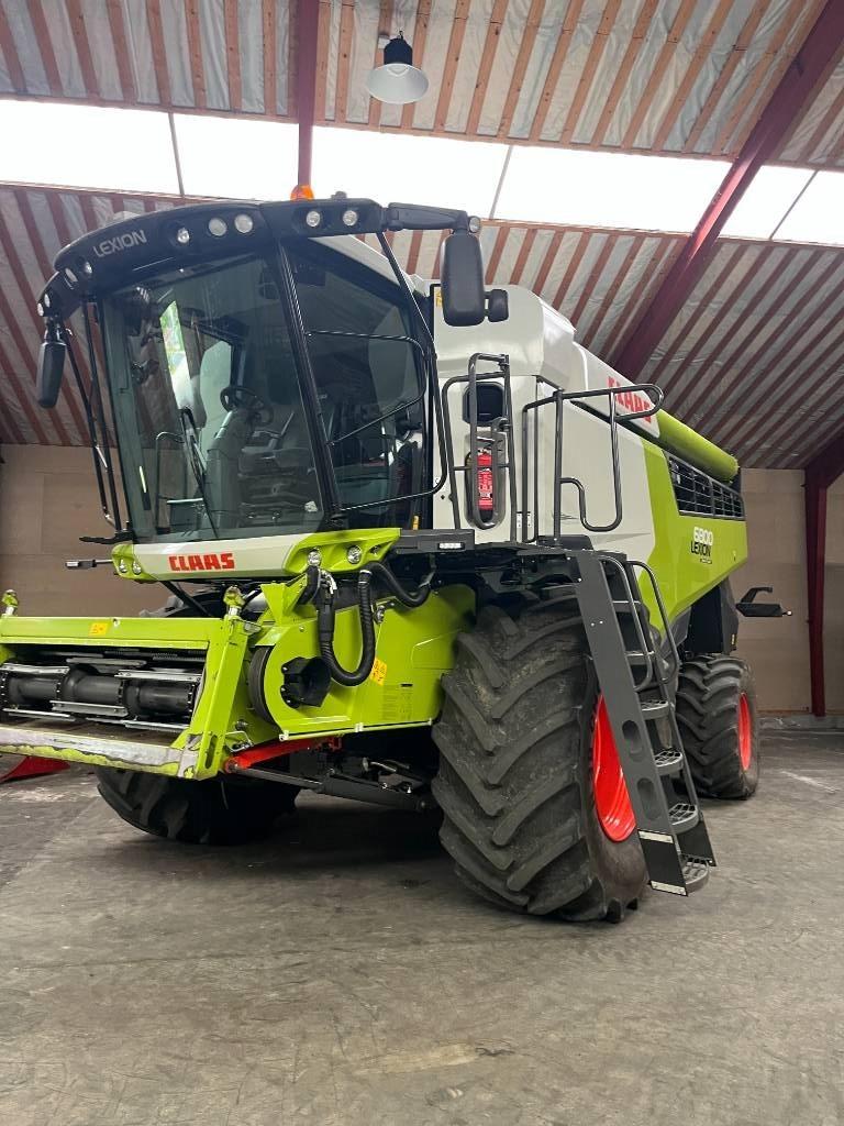 CLAAS Lexion 6800 Mietitrebbiatrici