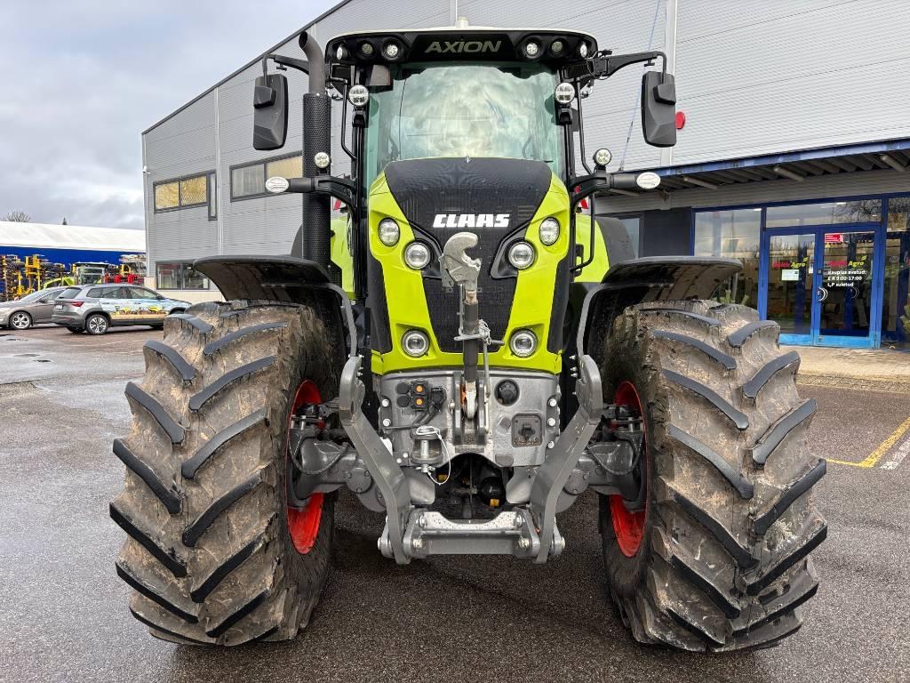CLAAS Axion 850 Cmatic Trattori