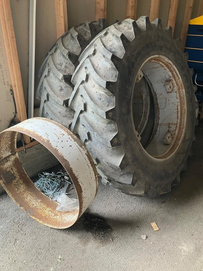  PARIPYÖRÄT 18.4R38 Pneumatici, ruote e cerchioni