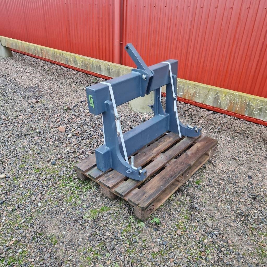 LST Adapter Front loader accessories
