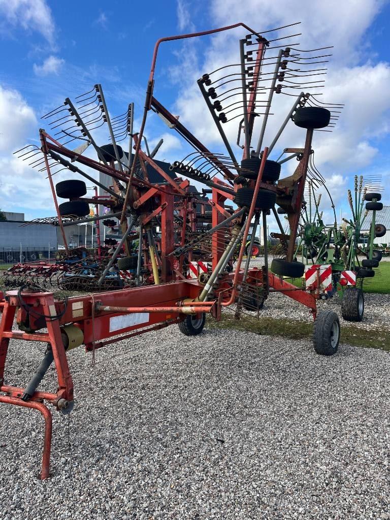 Fella TS 800 Ranghinatori