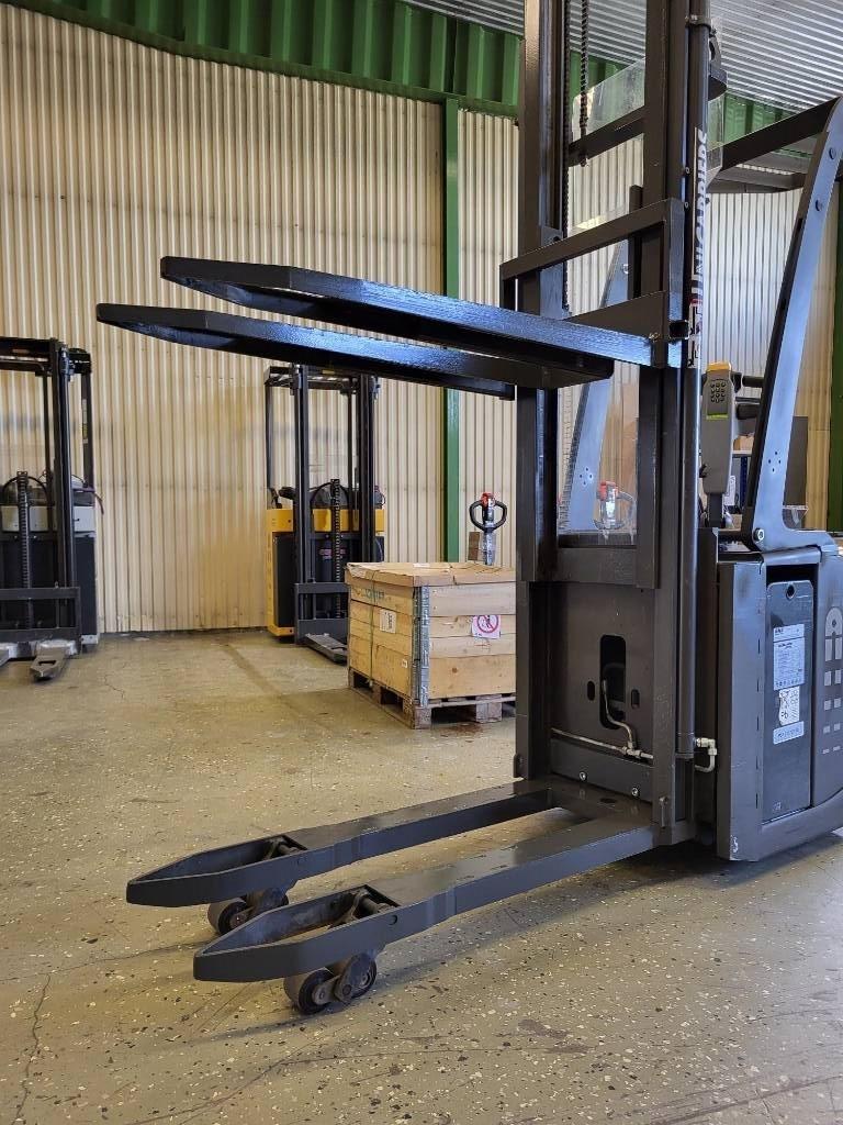 Atlet PSP125 1250/2000kg 3590mm HYR/KÖP Pedestrian stacker