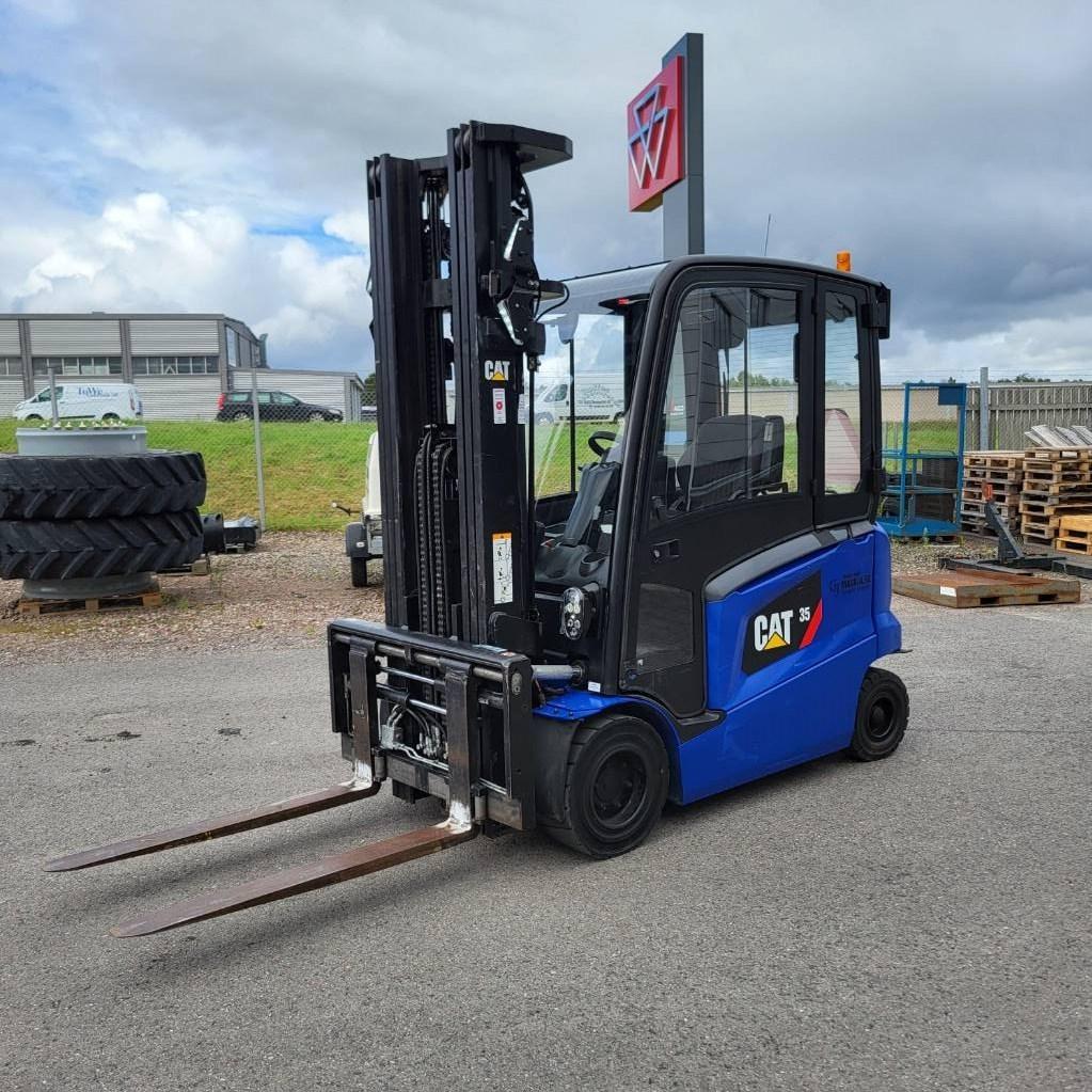 CAT EP35N 3500 kg 5500 mm HYRKÖP Electric forklift trucks