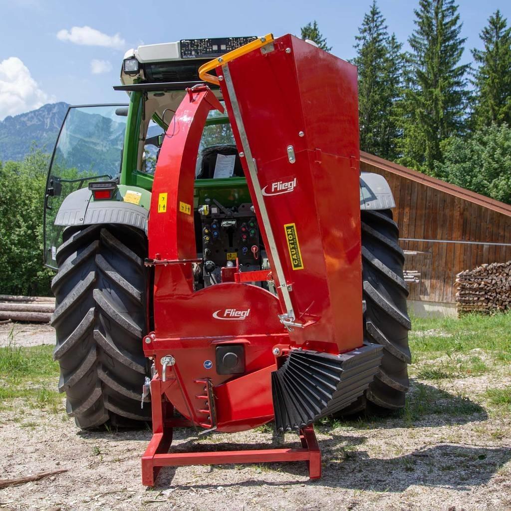 Fliegl Big Flishugger Wood chippers