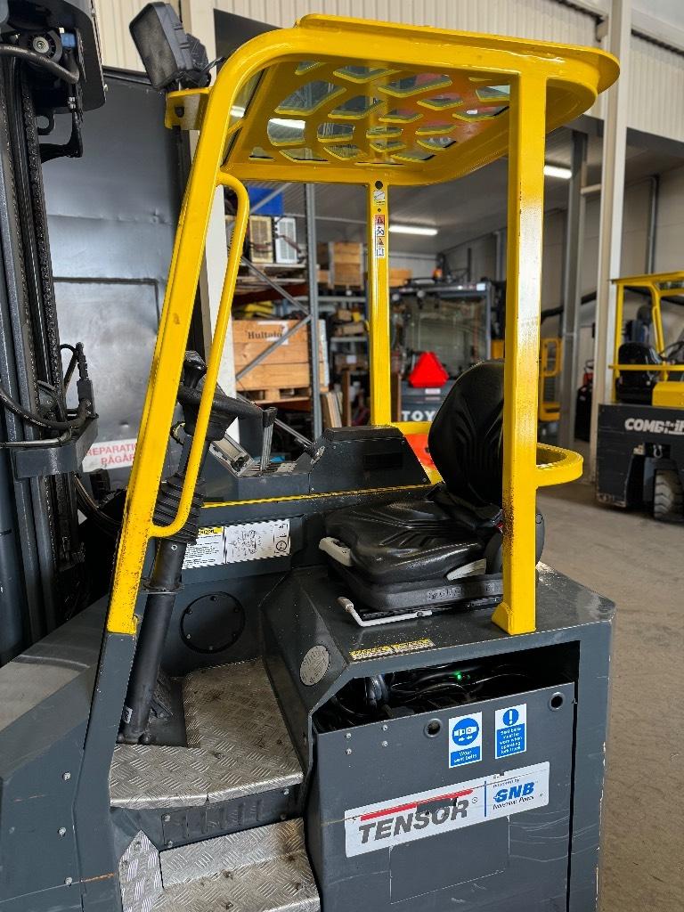 Combilift CBE3000 4-vejs truck