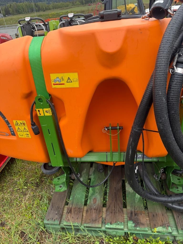 Amazone UF 1602 Mounted sprayers