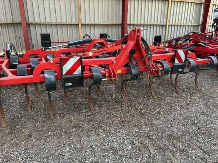 Kverneland Turbo F 5000 Cultivators