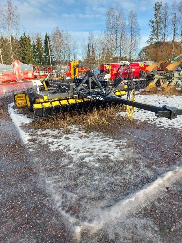 Multiva lautasmuokkain DM 350 putkijyrällä Erpici a dischi