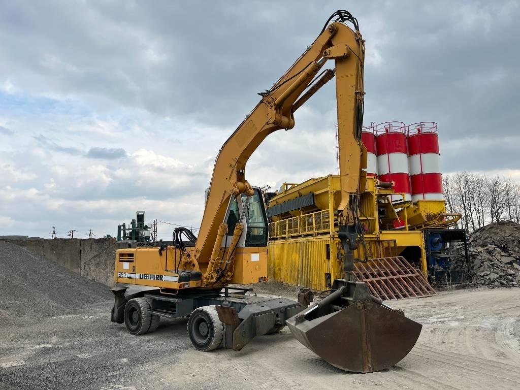 Liebherr A 922 Litronic Koparki przeładunkowe