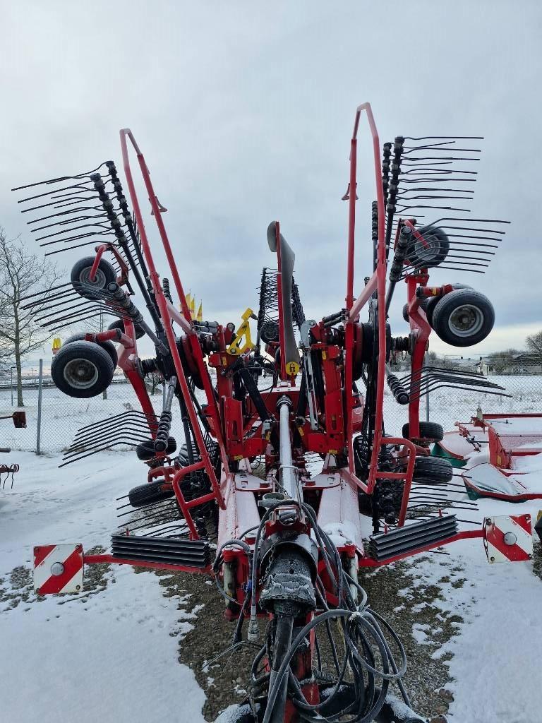Lely Hibiscus Windrowers