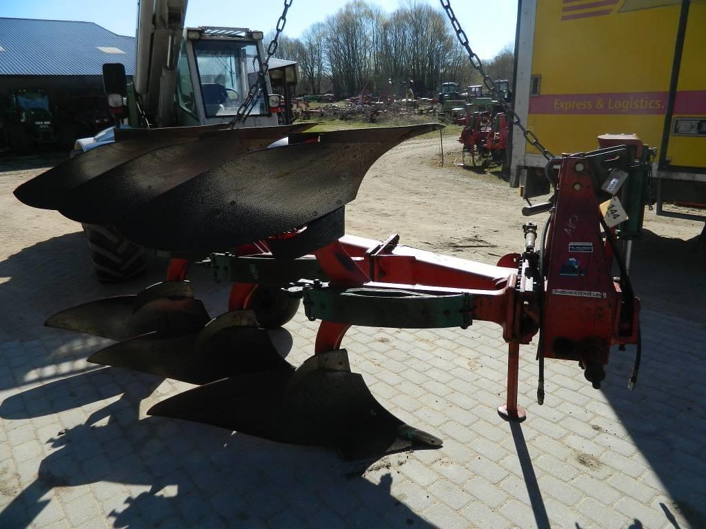 Kverneland 3 Maiņvērsējarkli
