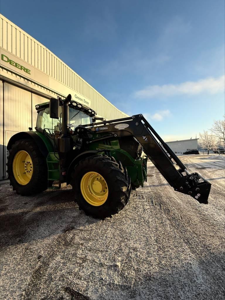 John Deere 6215R AP Traktorer