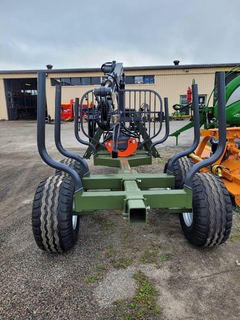 Farma T9F Skogsvagnar