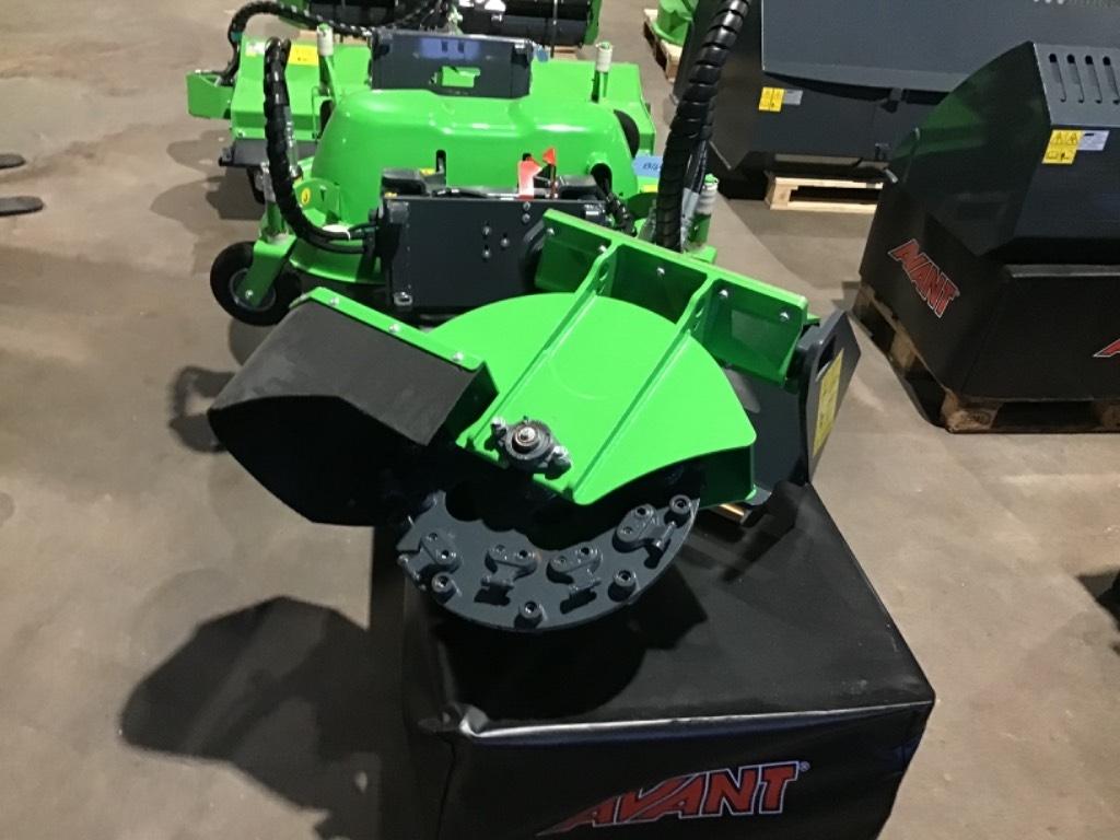 Avant Stubbfräs Compact tractor attachments