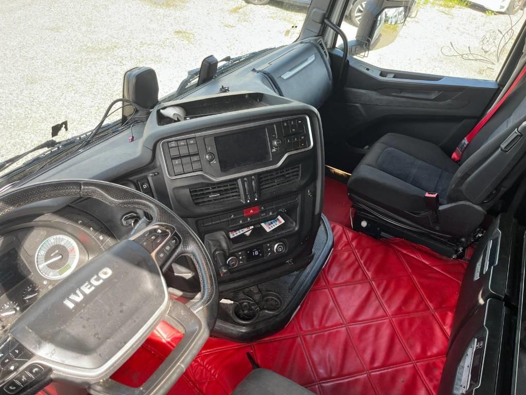 Iveco S-Way 570 Trækkere