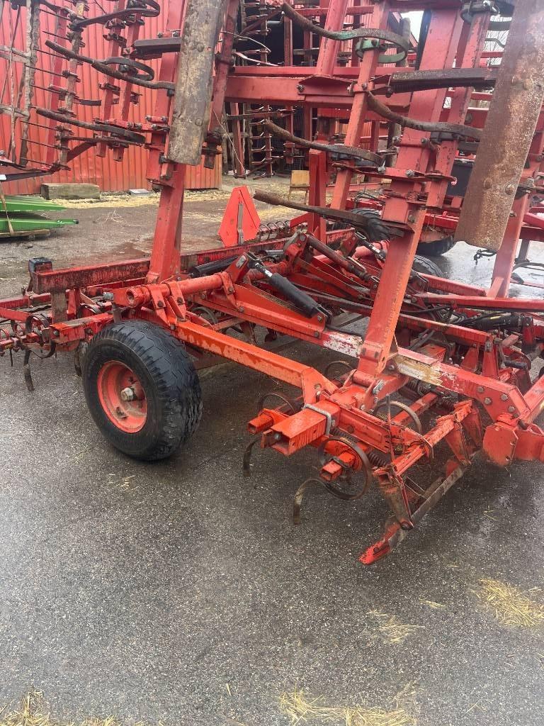 Fraugde Combinator 6000 Harrows