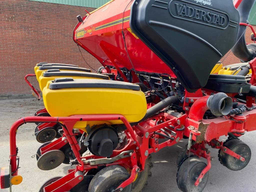 Väderstad Tempo F8 TPF Precision sowing machines