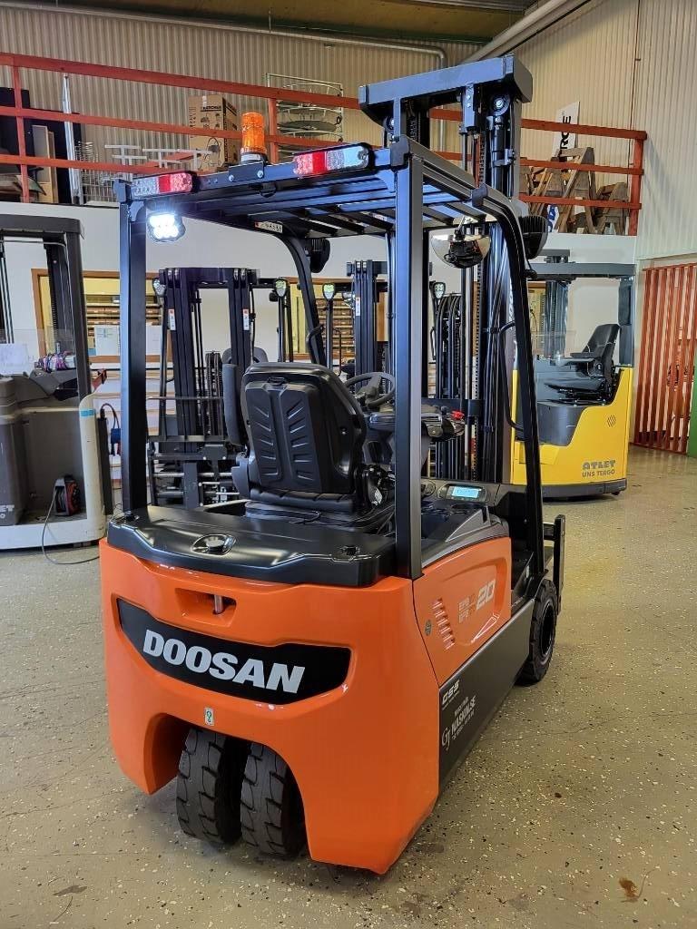 Doosan B20T-7 2000 kg 6000 mm HYRKÖP Electric forklift trucks