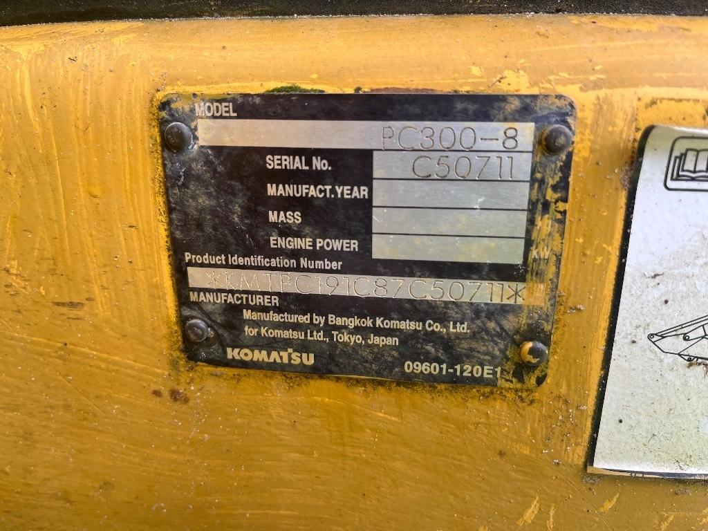 Komatsu PC 300-8 Koparki gąsienicowe