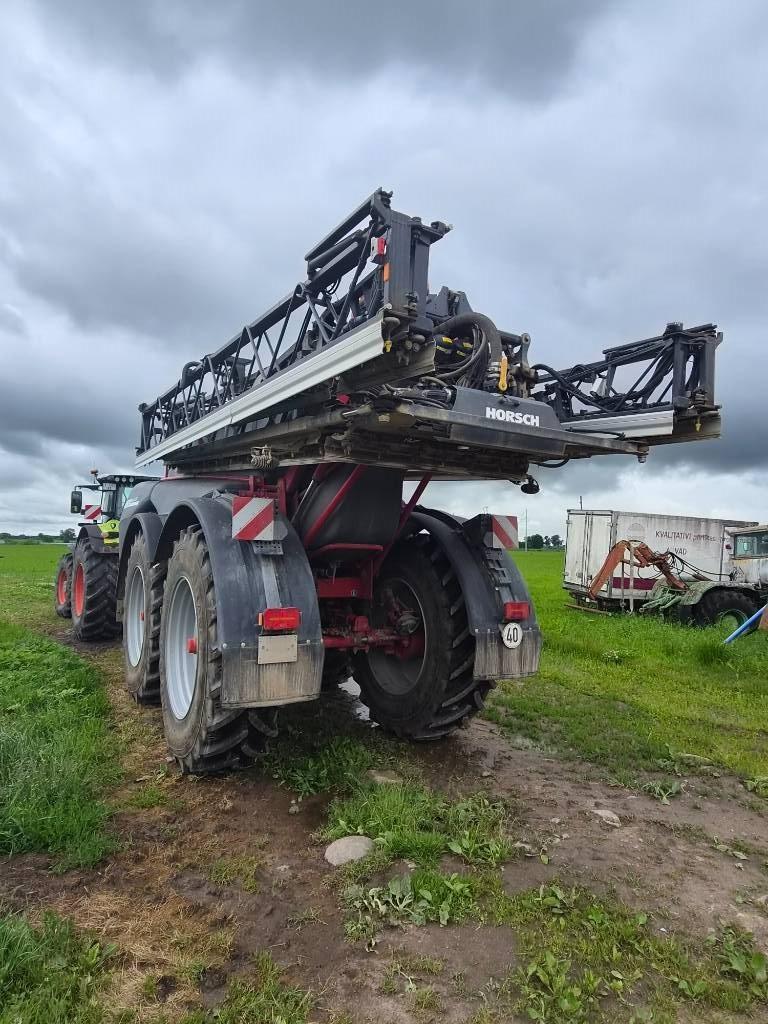 Horsch Leeb 12 TD Piekabināmie smidzinātāji(miglotāji)