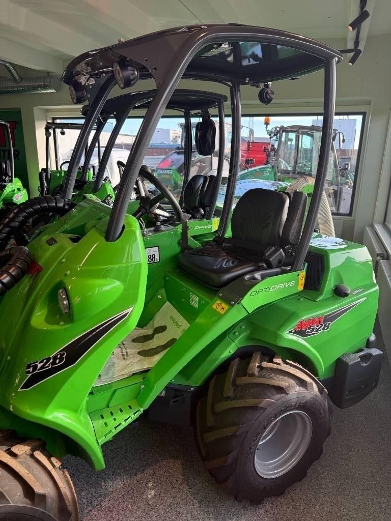 Avant 528 Kompaktlastare