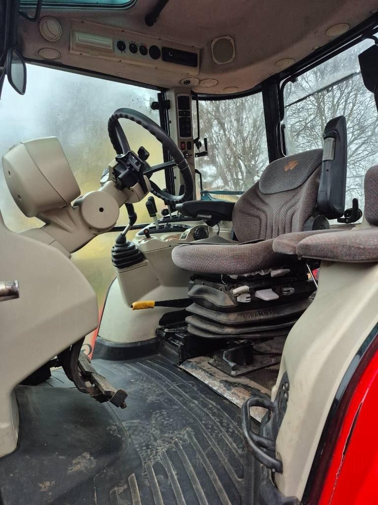 Massey Ferguson 5610 Tractors