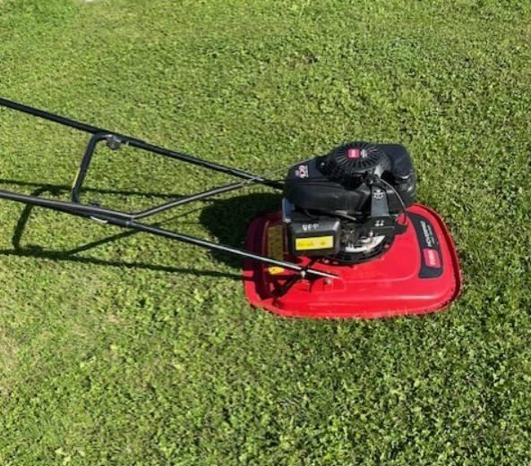 Toro Hoverpro 450 med lina Gågräsklippare