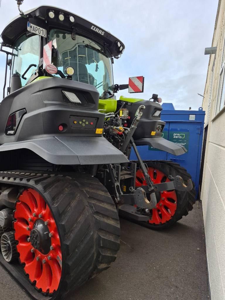 CLAAS 960TT Tractors