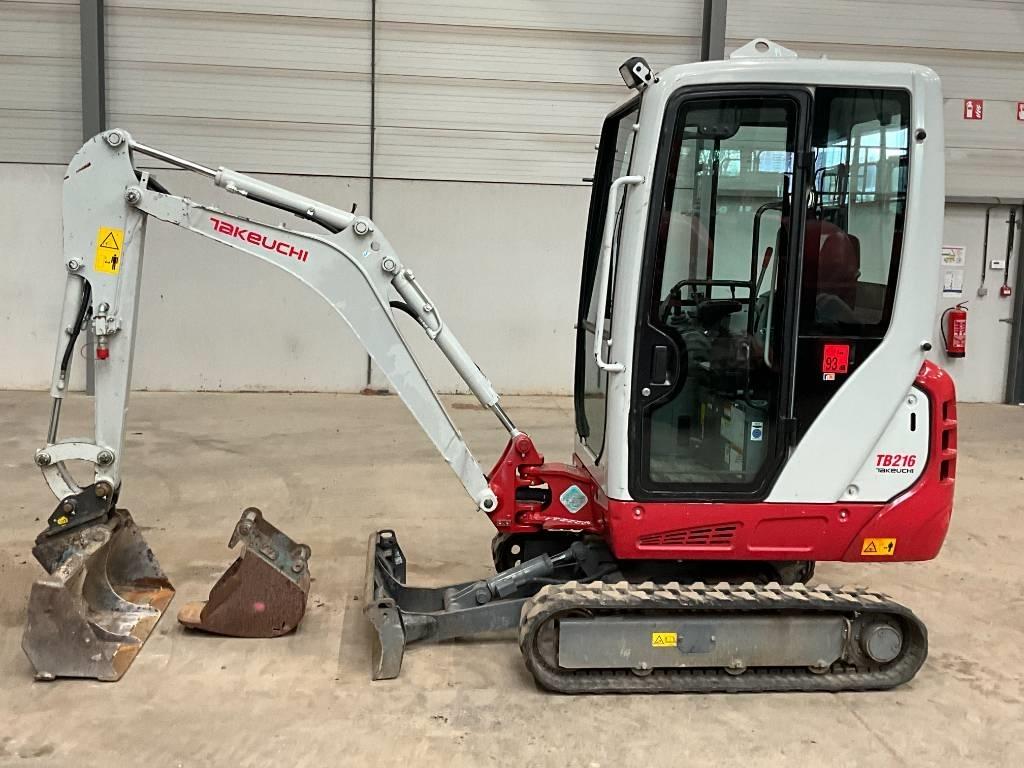 Takeuchi TB 216 Miniescavatori