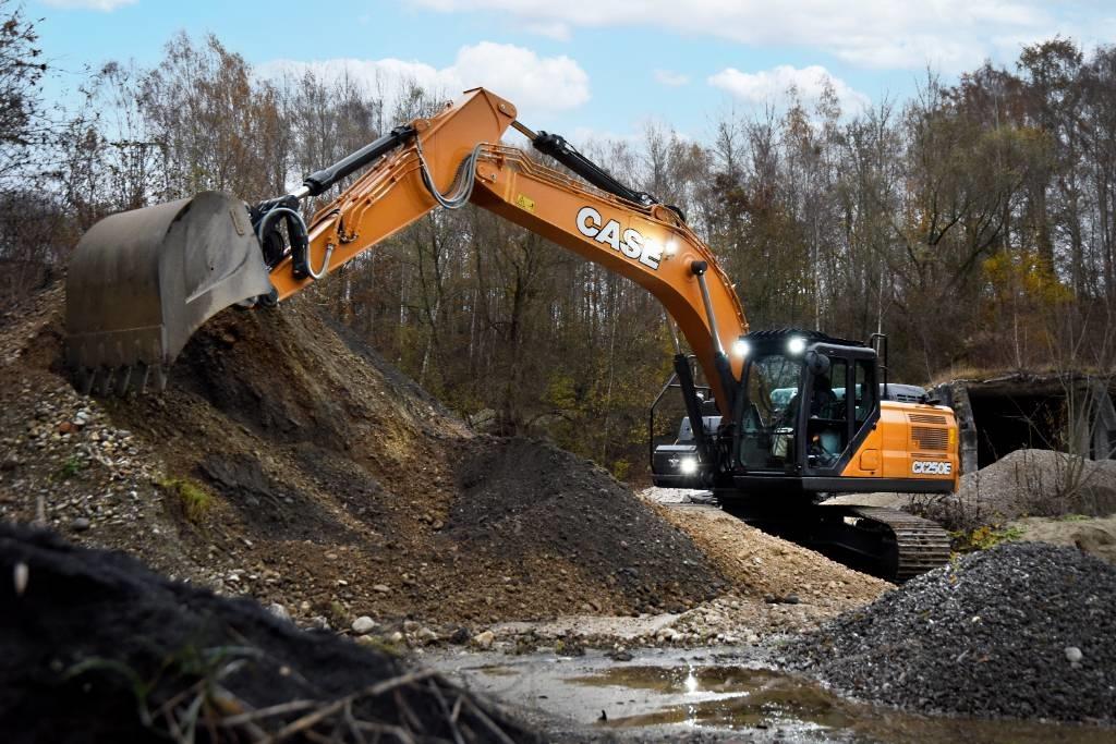 CASE CX85DSR, CX130E, CX145DSR, CX210E, CX250E, CX300E Bandgrävare