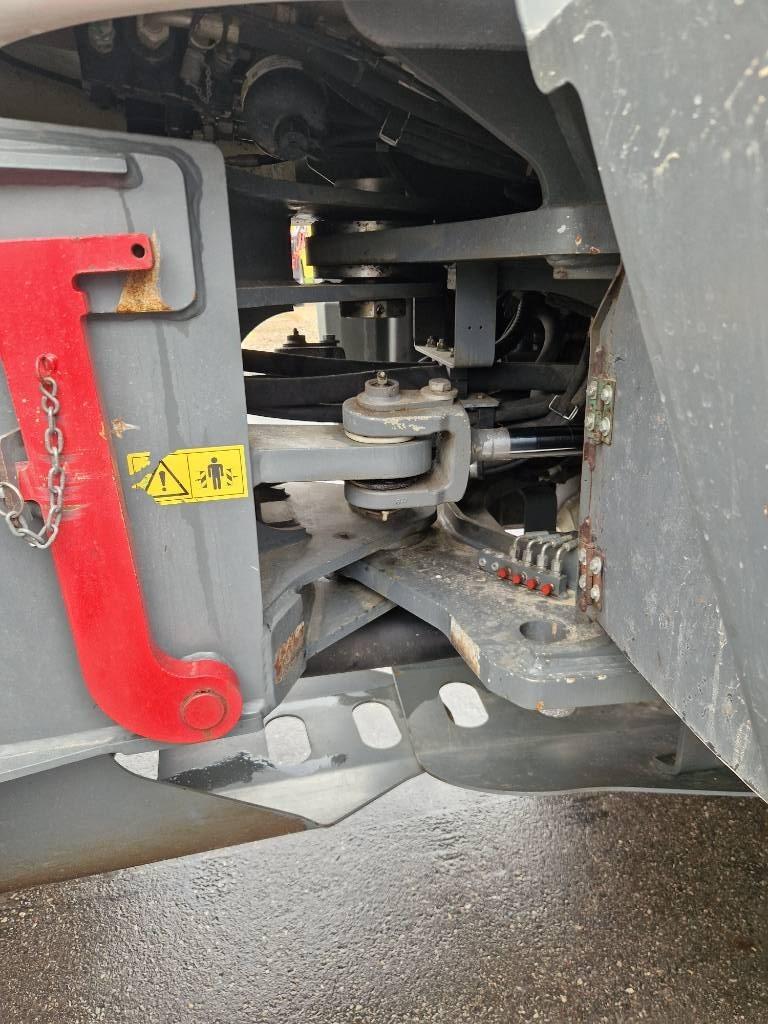 CLAAS Torion 1511 Varipower Altri macchinari per caricamento e scavo