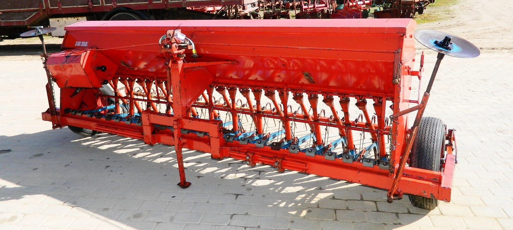 Stegsted 3 Sējmašīnas