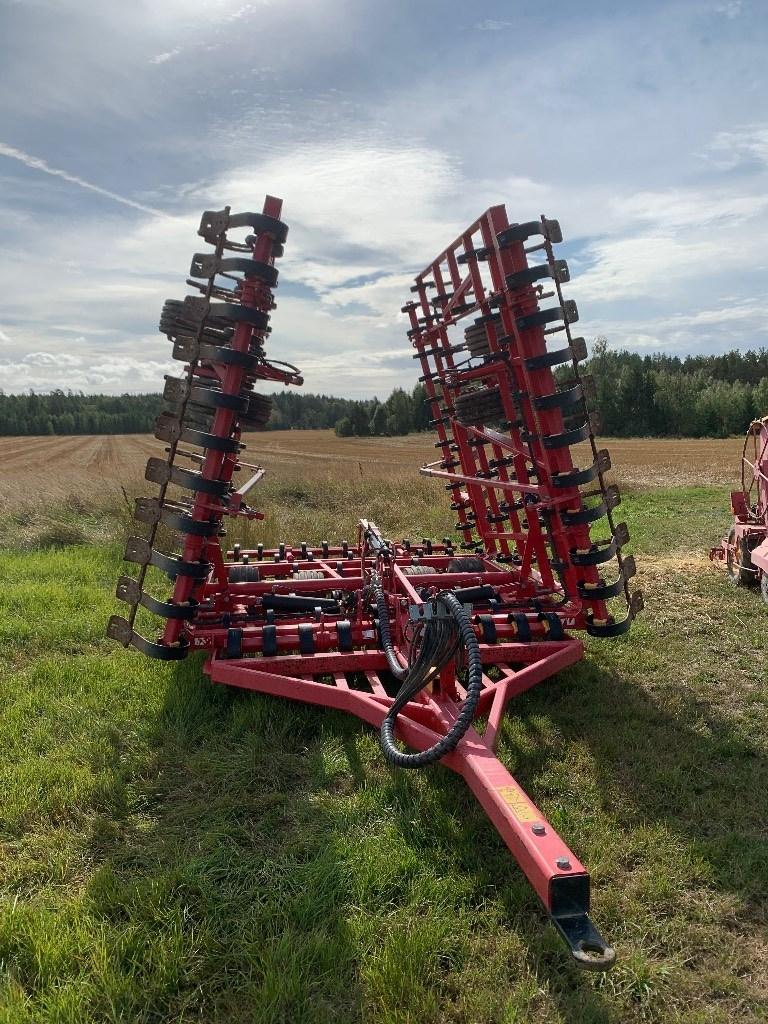 Väderstad NZA800 Harvar