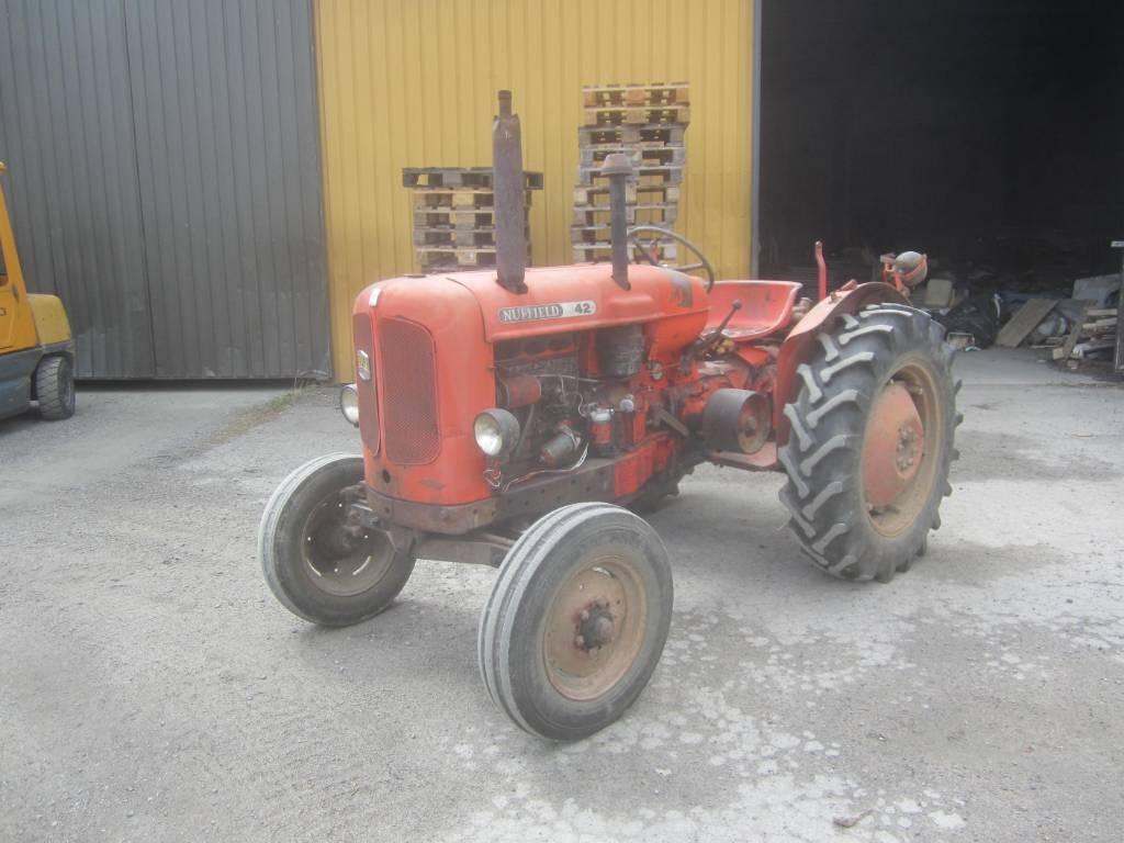 Nuffield 342 Traktori Tractores