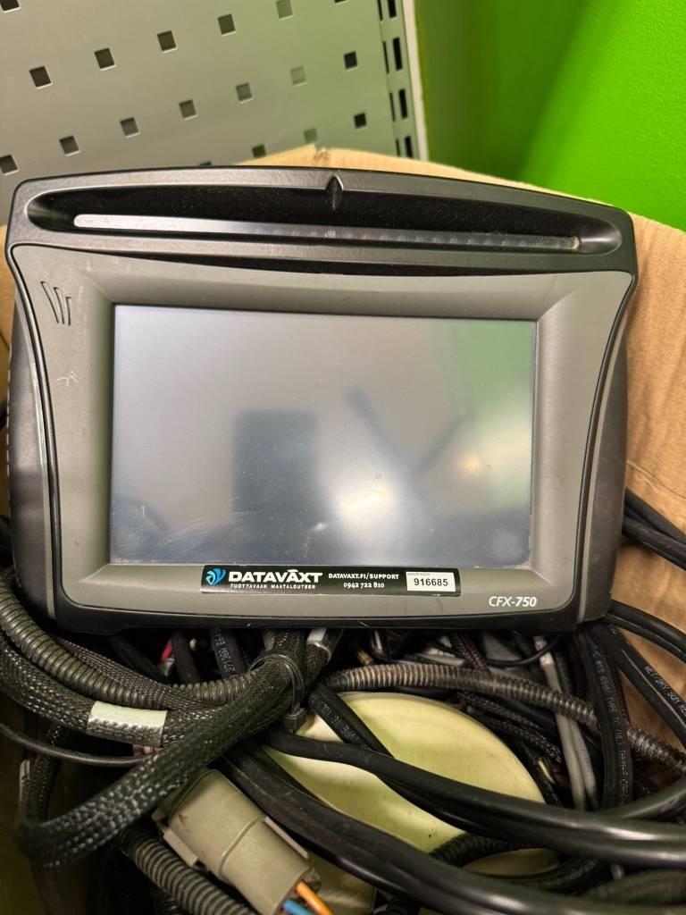 Trimble CFX-750, AutoPilot Motordrive, RTK GPS