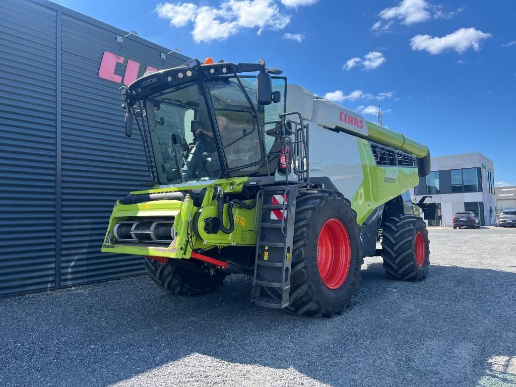 CLAAS Lexion 8800 4WD Mietitrebbiatrici
