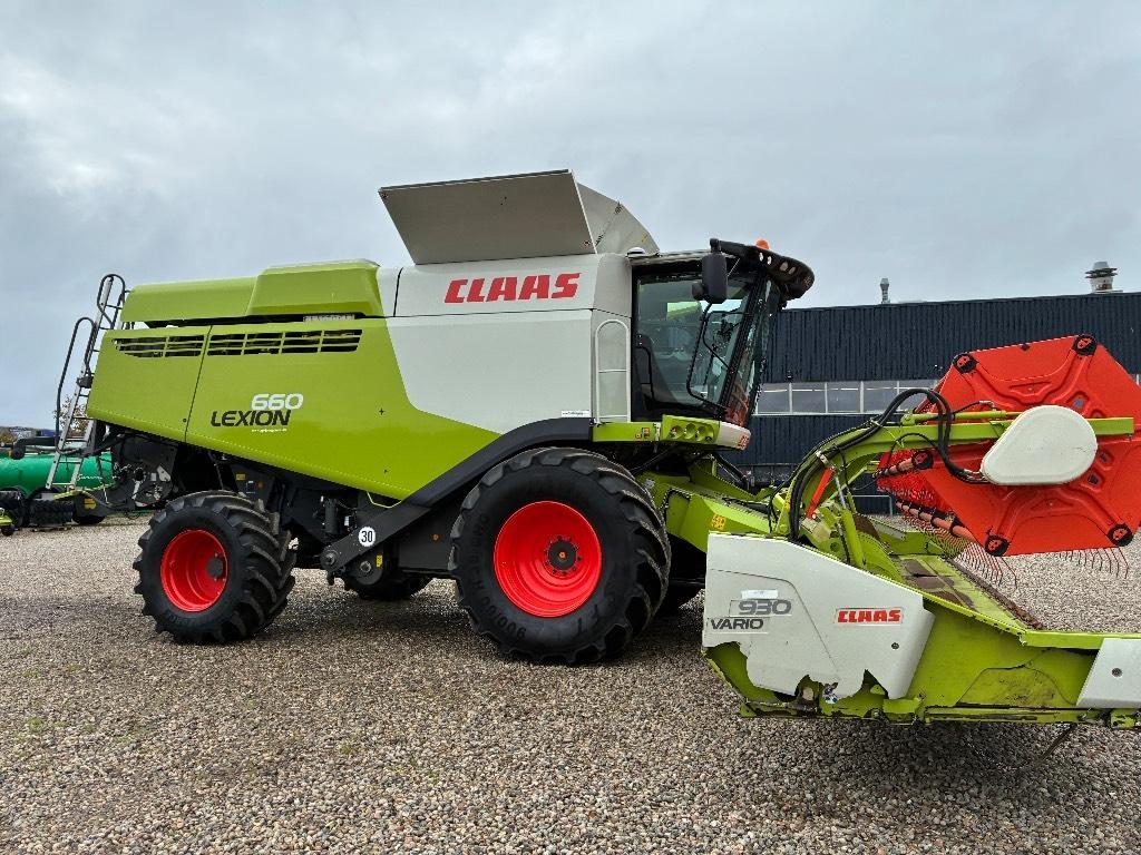 CLAAS Lexion 660 Combine harvesters