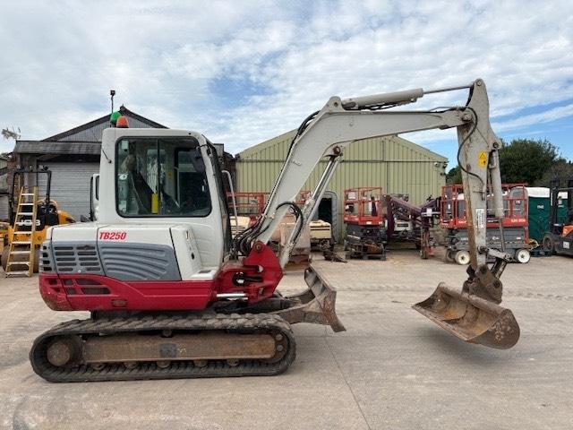 Takeuchi TB 250 Excavators