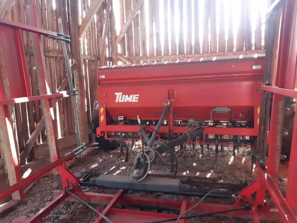 Tume HKL2500 Seminatrici combinate