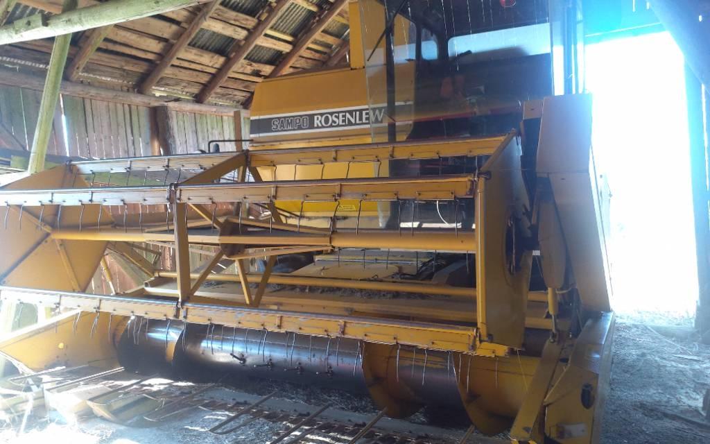 Sampo-Rosenlew 680 Combine harvesters