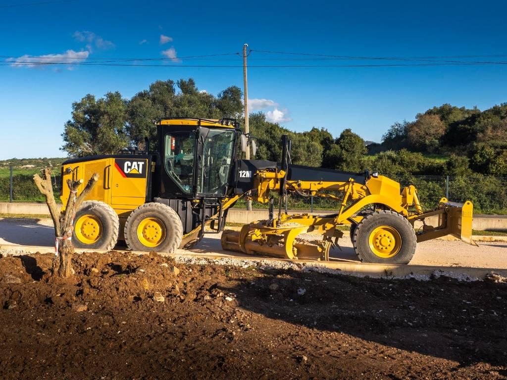 CAT 12 M Niveladoras
