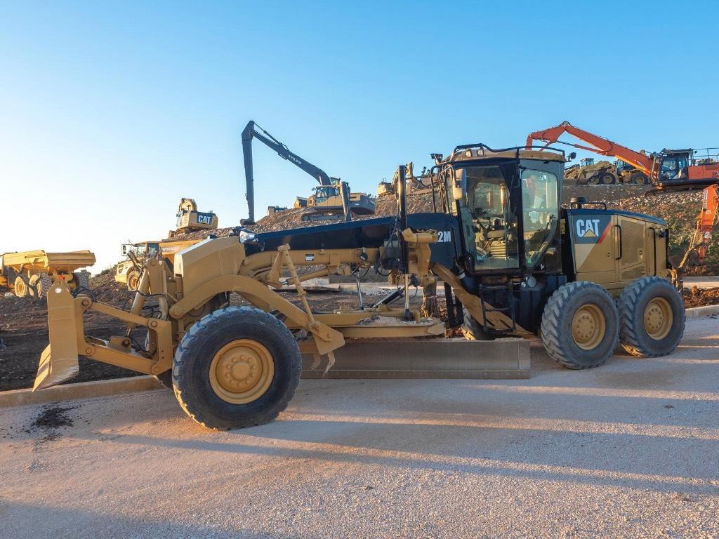 CAT 12 M Niveladoras