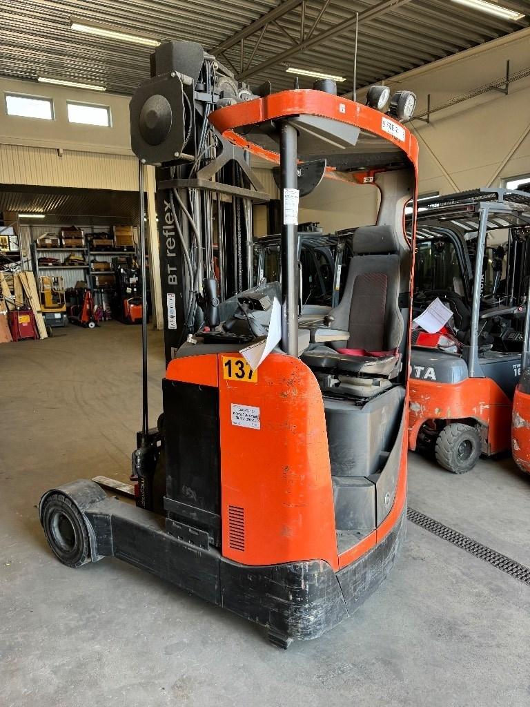 Toyota RRE160R Reach trucks