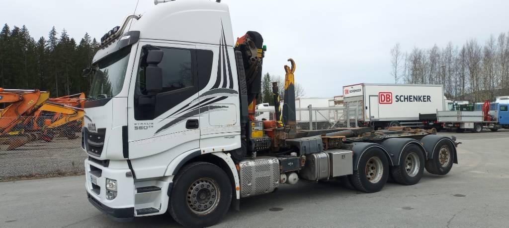 Iveco AS 260 Nosturiautot