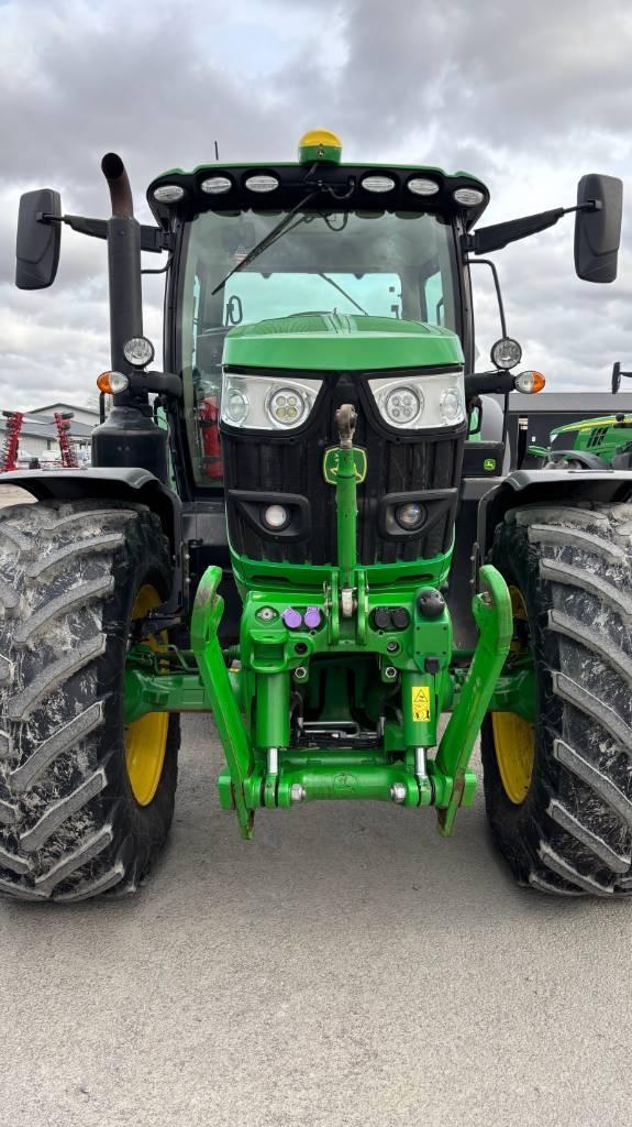 John Deere 6155R TRAKTOR FR.LYFT Traktorer