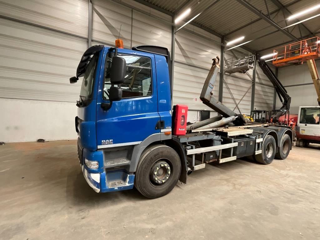 DAF CF 85.360 Camion con gancio di sollevamento