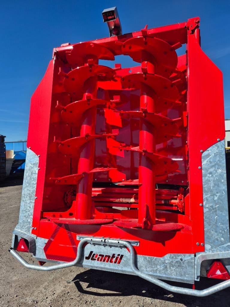 Jeantil EVR 13-10 Manure spreaders