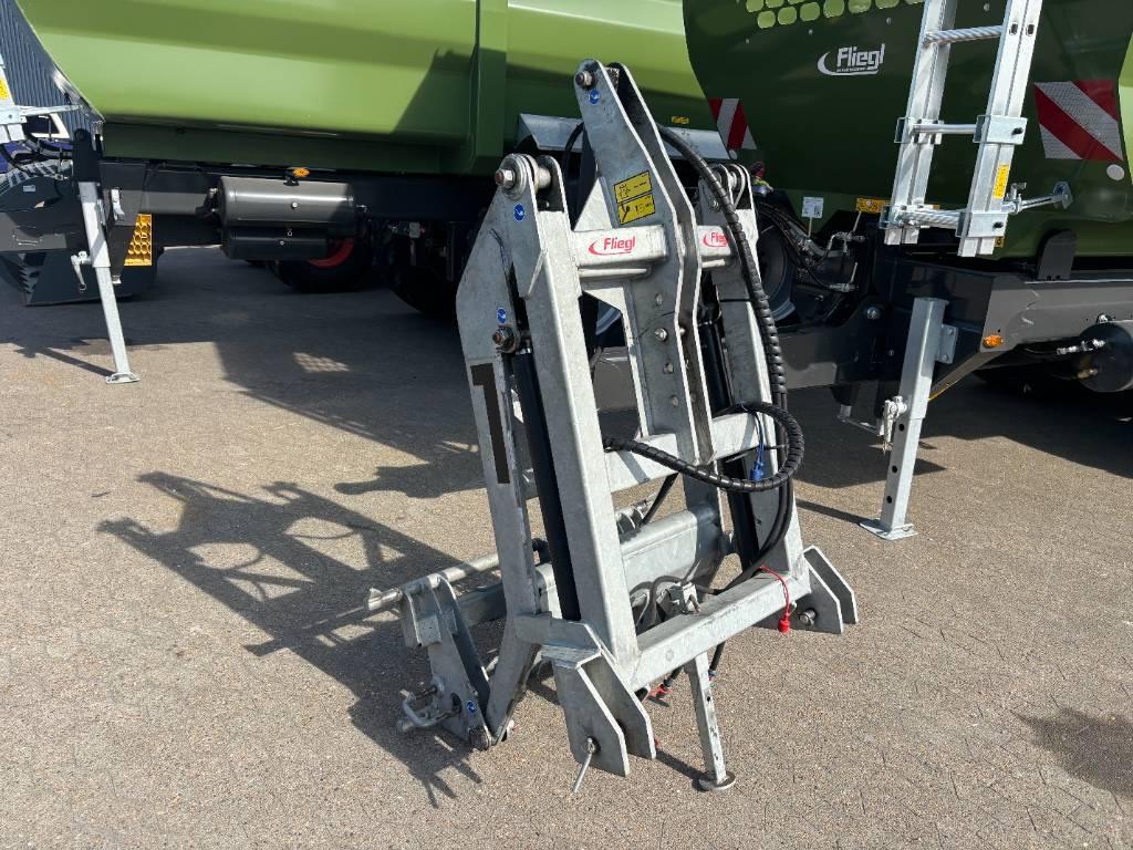 Fliegl Fliegl Variant NY Multi purpose loaders