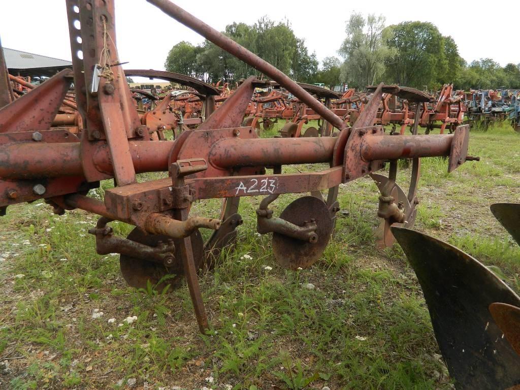 Kverneland 3k Parastie arkli